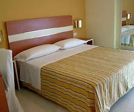 Gf Hotel